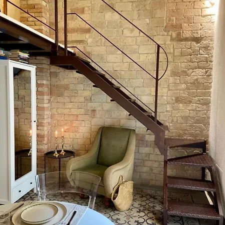 Luci Rosa בית הארחה 3*